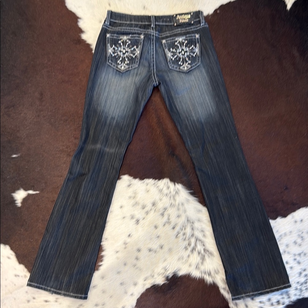 Antique Rivet Women's Blue Jeans